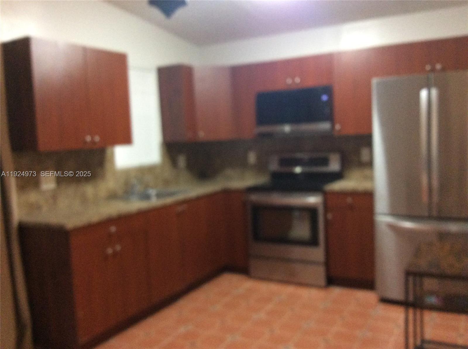 WATERSIDE TOWNHOMES SEC 1 - Residential