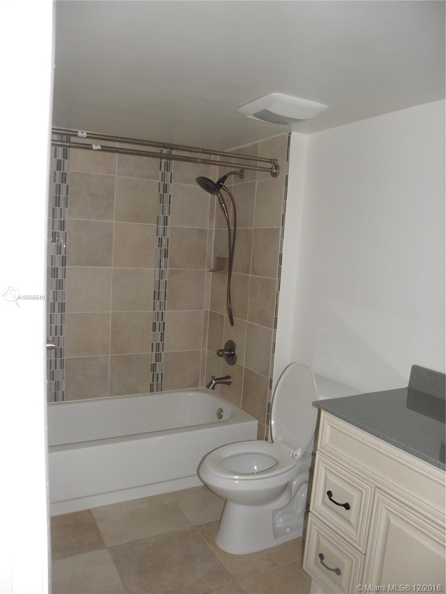 ROCK CREEK PH TWO - Residential Lease