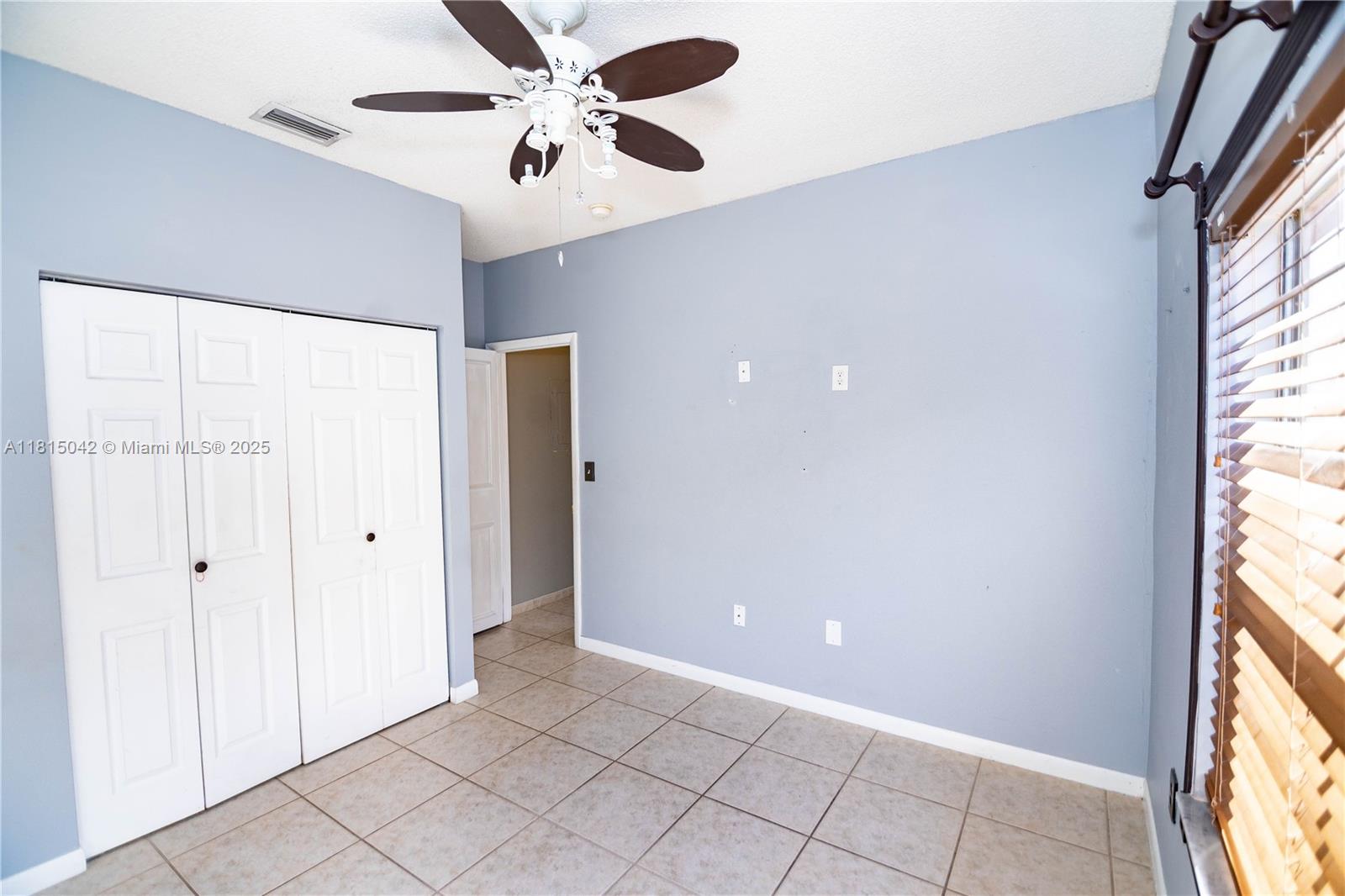 SPANISH LAKES 2ND ADDN - Residential