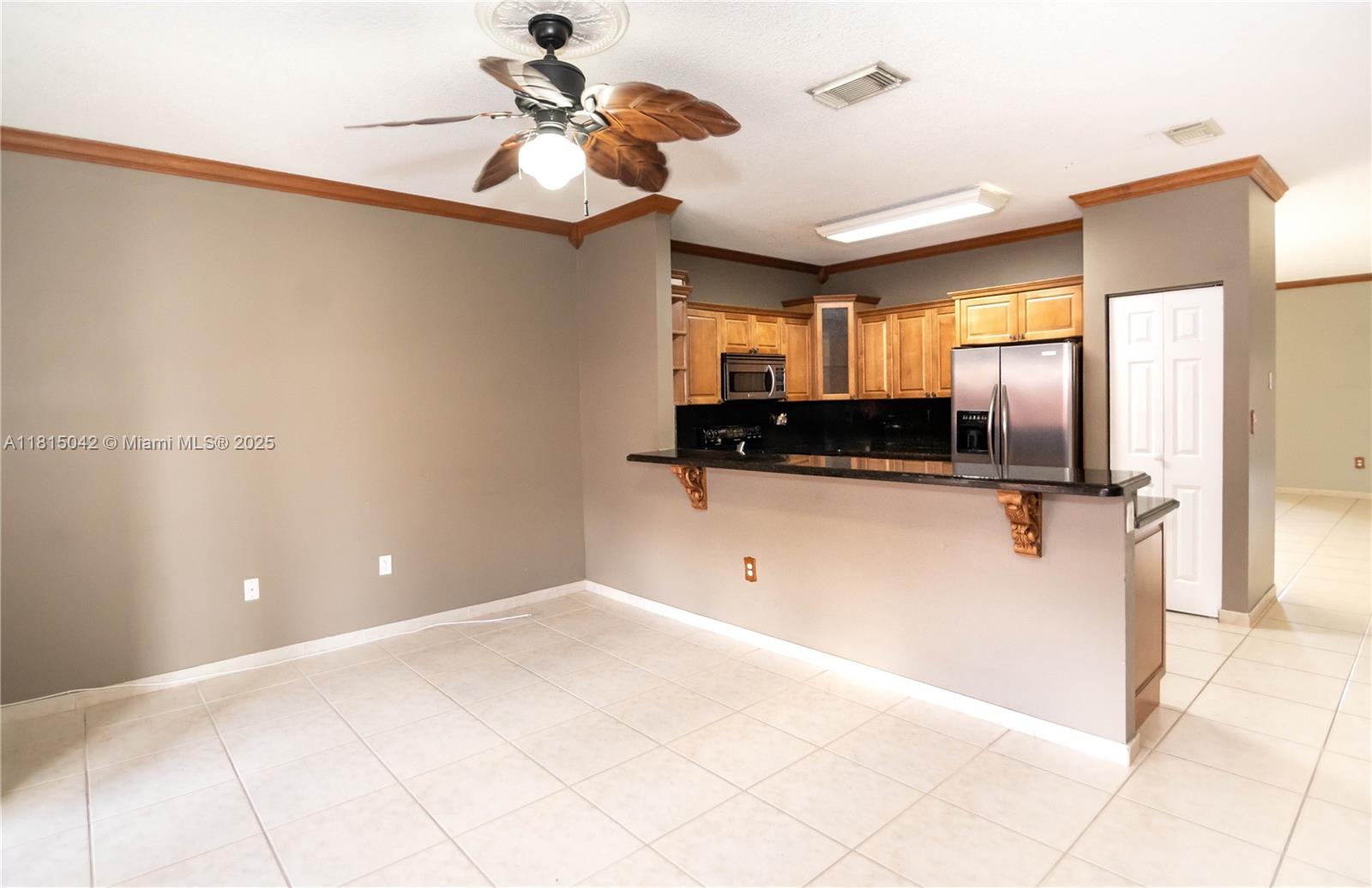 SPANISH LAKES 2ND ADDN - Residential