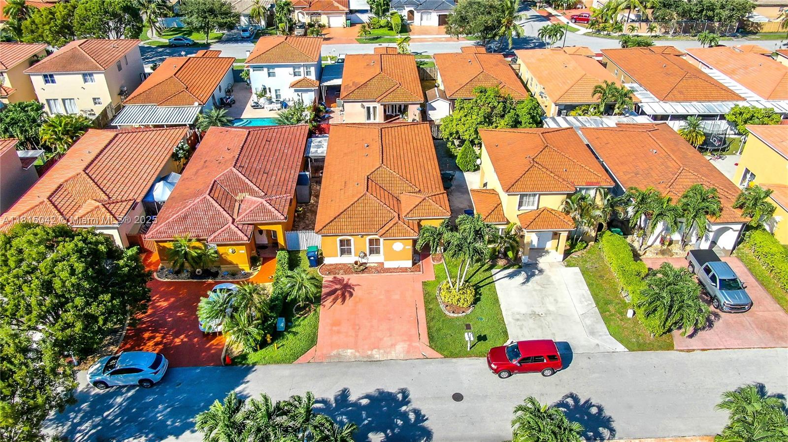 SPANISH LAKES 2ND ADDN - Residential