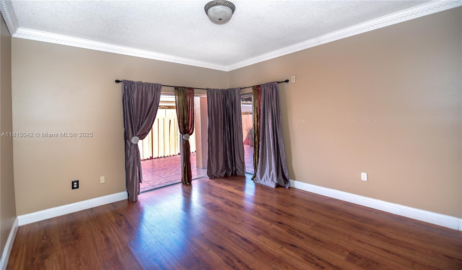 SPANISH LAKES 2ND ADDN - Residential