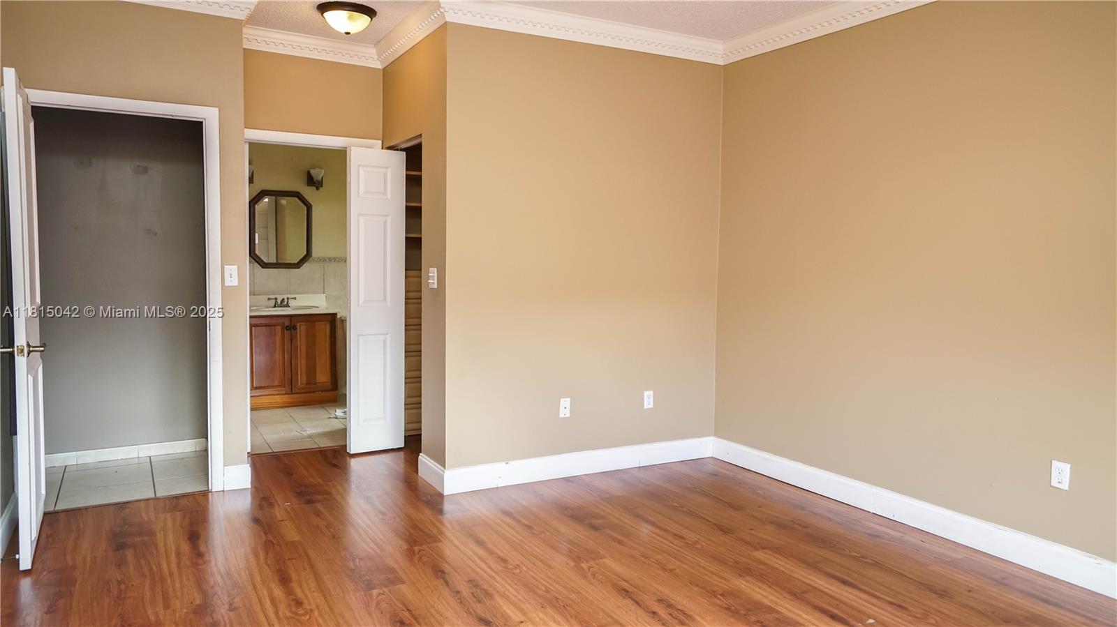 SPANISH LAKES 2ND ADDN - Residential