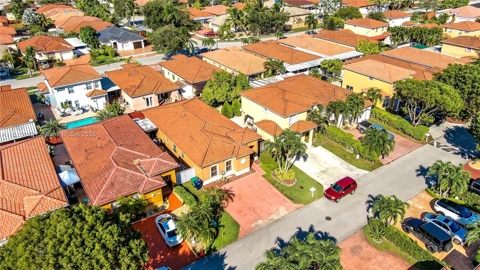 SPANISH LAKES 2ND ADDN - Residential