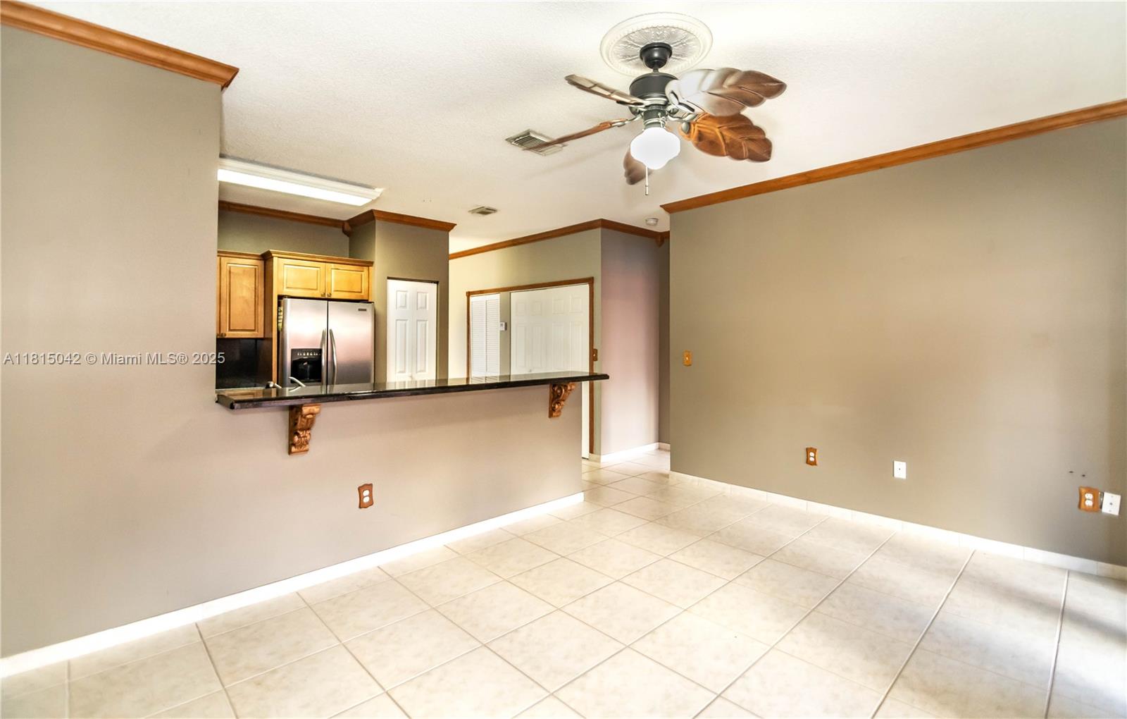 SPANISH LAKES 2ND ADDN - Residential