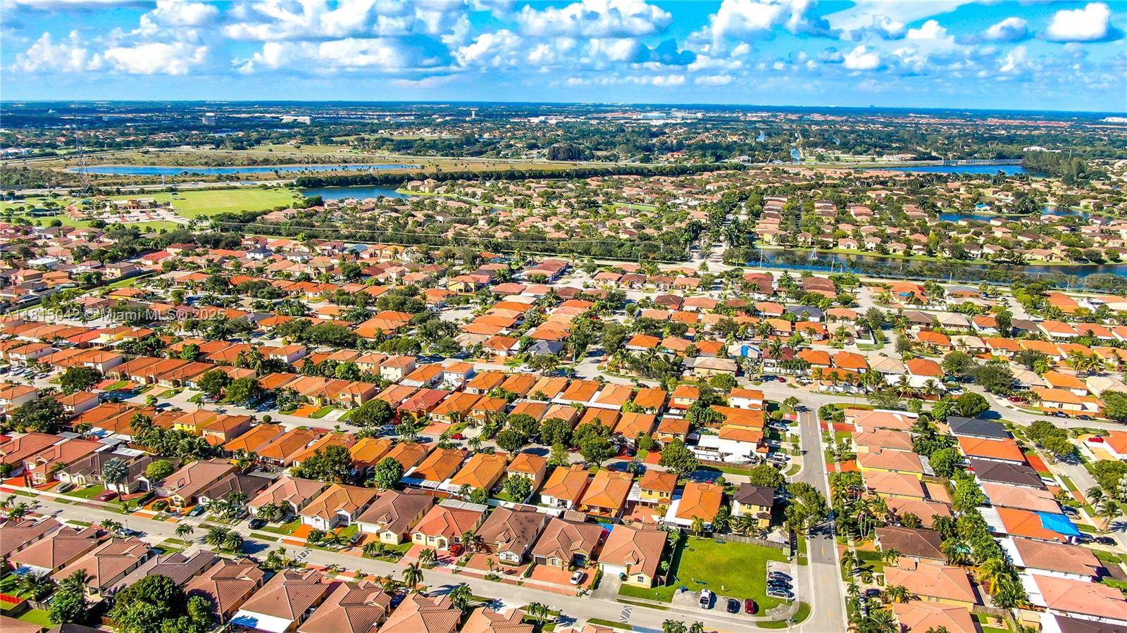 SPANISH LAKES 2ND ADDN - Residential