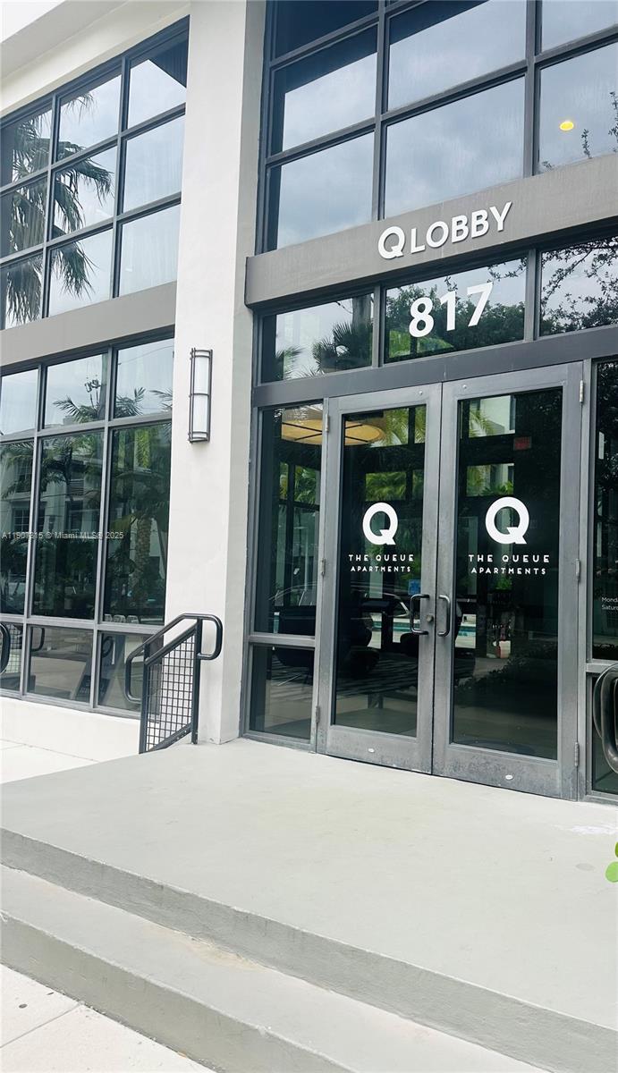 The Queue Apartments - Residential Lease