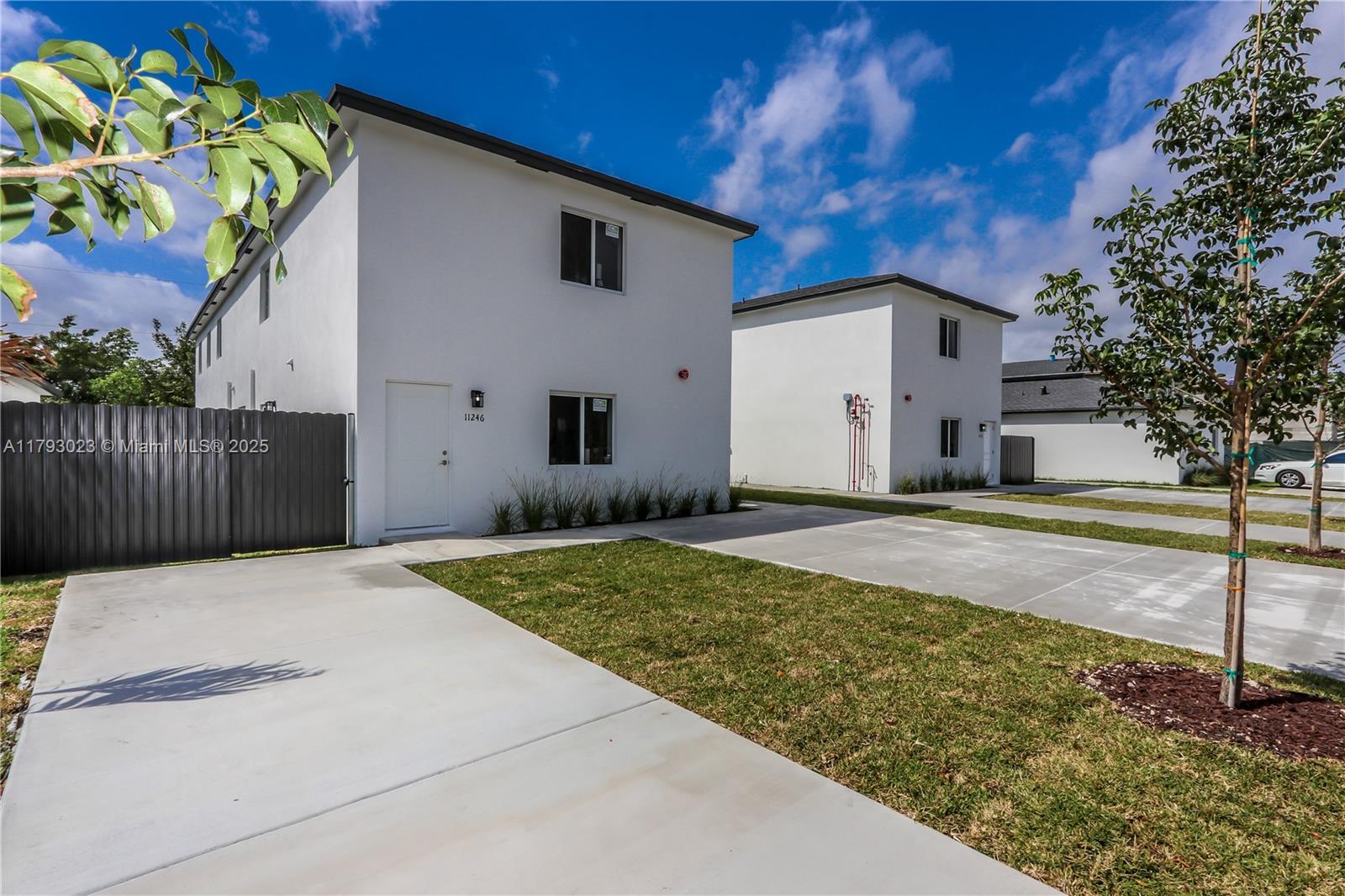 11248 Sw 187th St 11248, Miami, Broward County, Florida - 3 Bedrooms  
3 Bathrooms - 