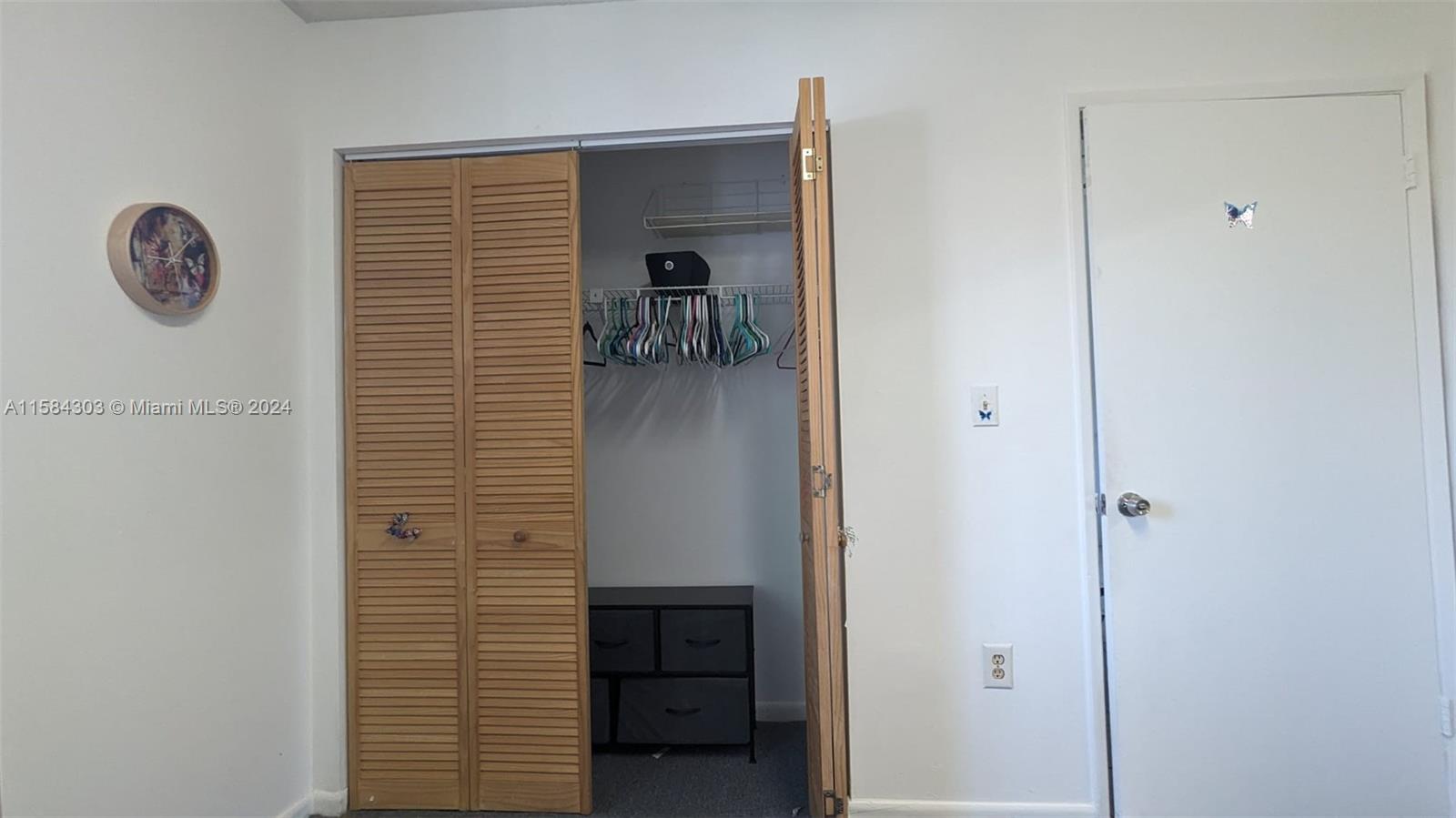 IMAGES OF KENDALL CONDO - Residential Lease