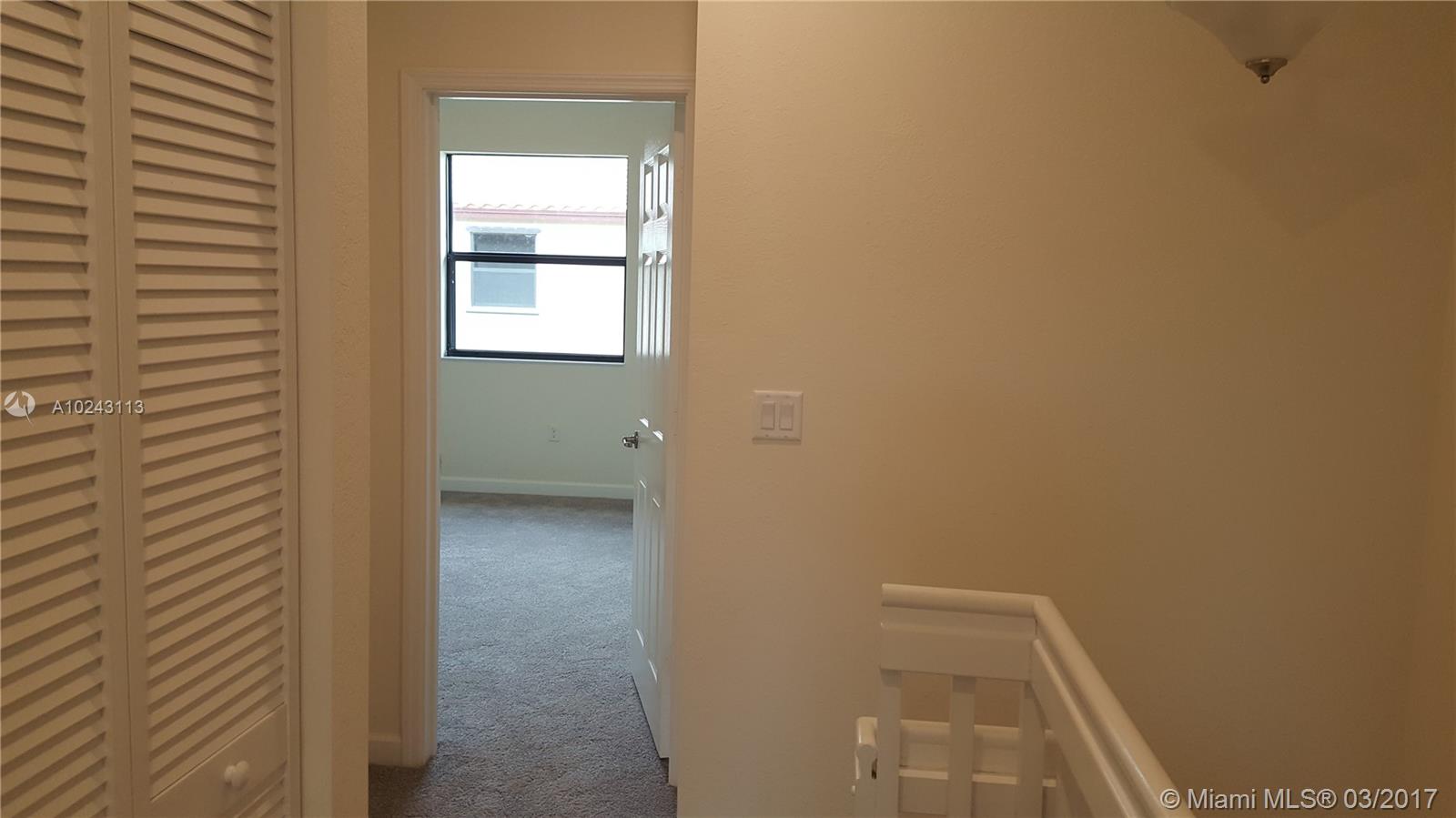 COCO PALM ESTATES - Residential Lease