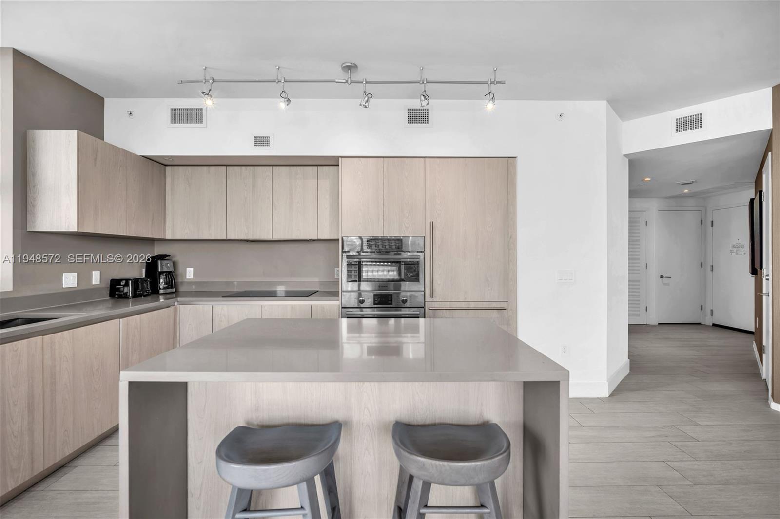 4010 SOUTH OCEAN CONDO - Residential