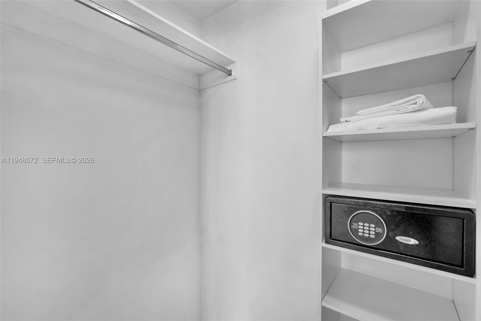 4010 SOUTH OCEAN CONDO - Residential