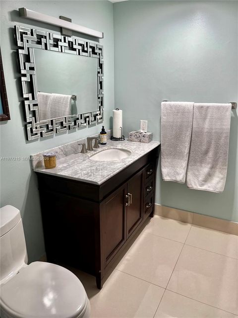 Tiny photo for 4001 Hillcrest Dr #1014, Hollywood, FL 33021 (MLS # A11977215)