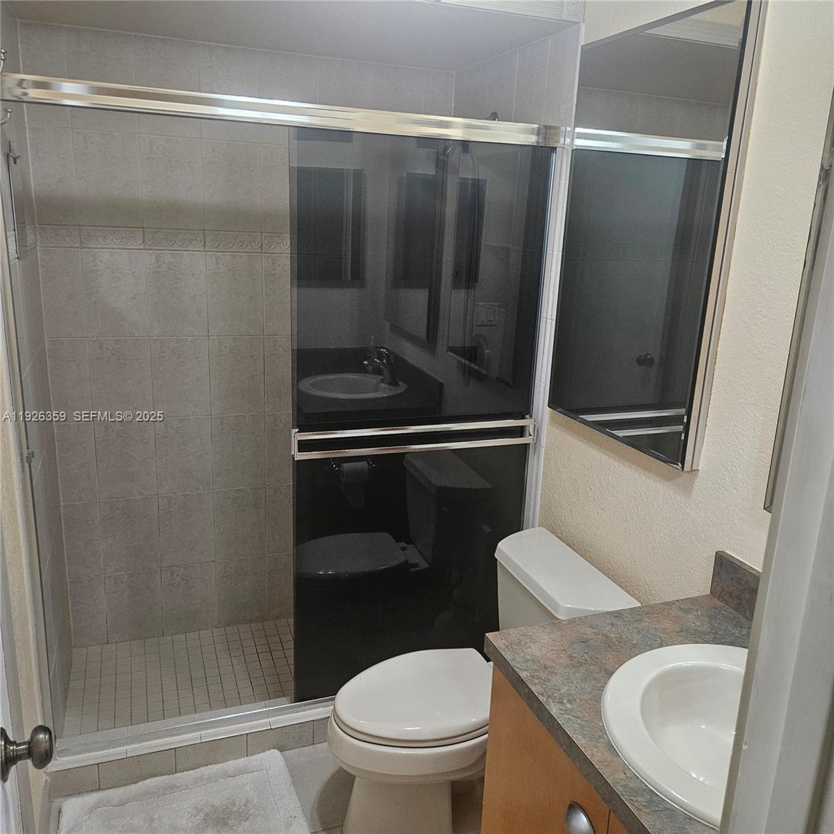 SUNRISE GOLF VLG SEC 24 - Residential Lease