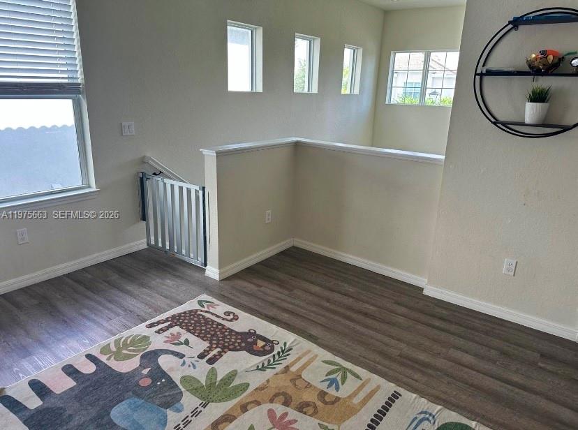 HILLCREST COUNTRY CLUB SO - Residential Lease