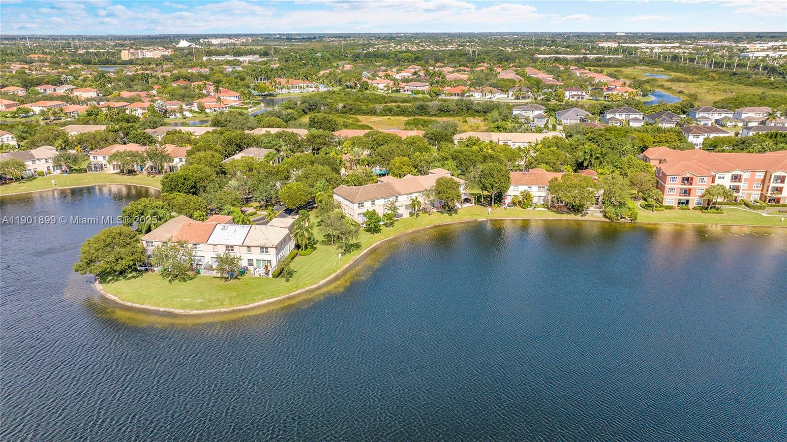 RIVIERA ISLES IV - Residential