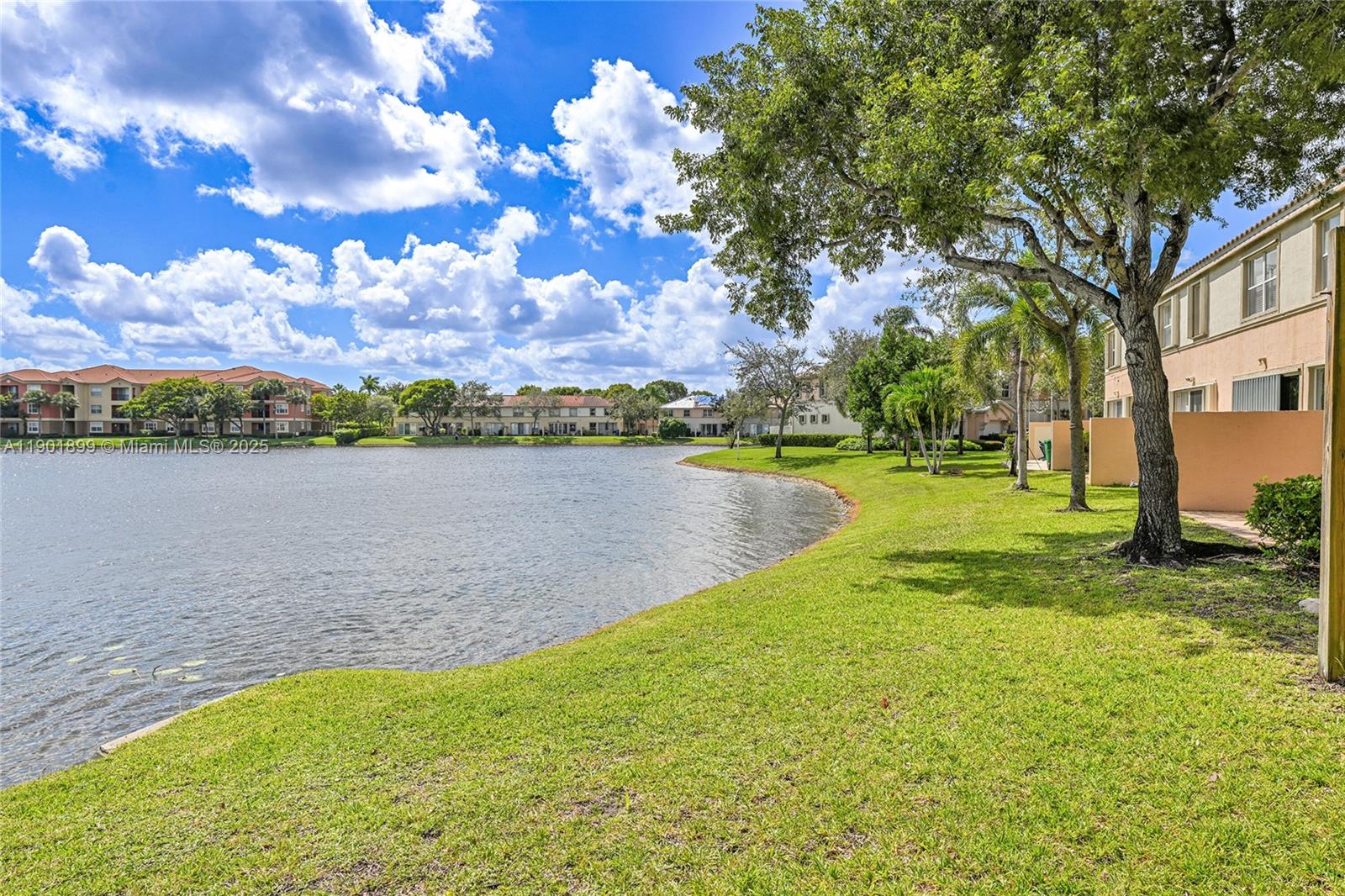 RIVIERA ISLES IV - Residential