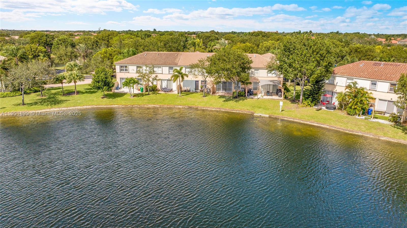 RIVIERA ISLES IV - Residential