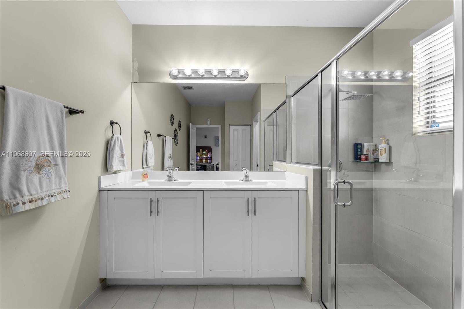 KINGMAN COMMONS - Residential