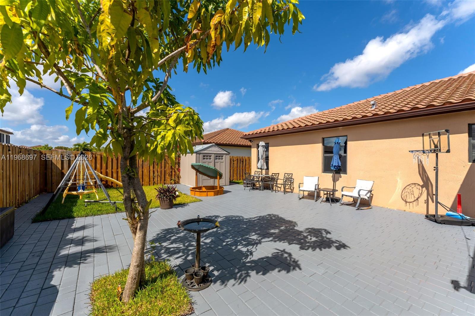 KINGMAN COMMONS - Residential