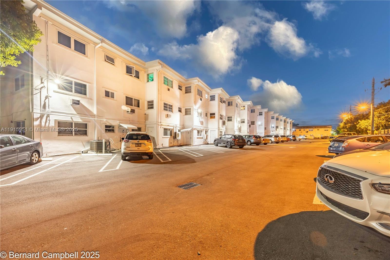 ELDORADO COUNTRY CLUB TOW - Residential