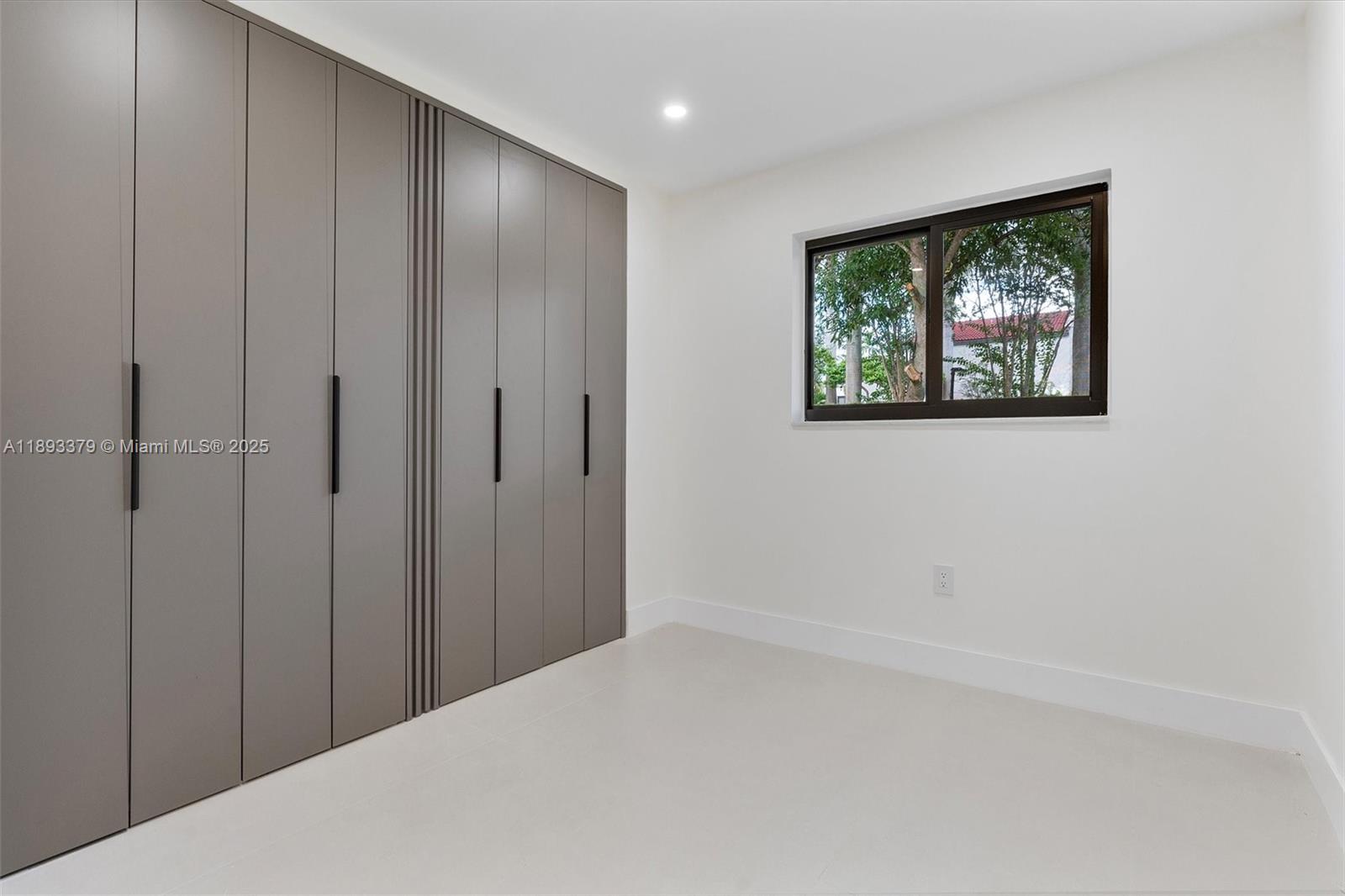 1ST ADDN TO BIRD SOUTH - Residential