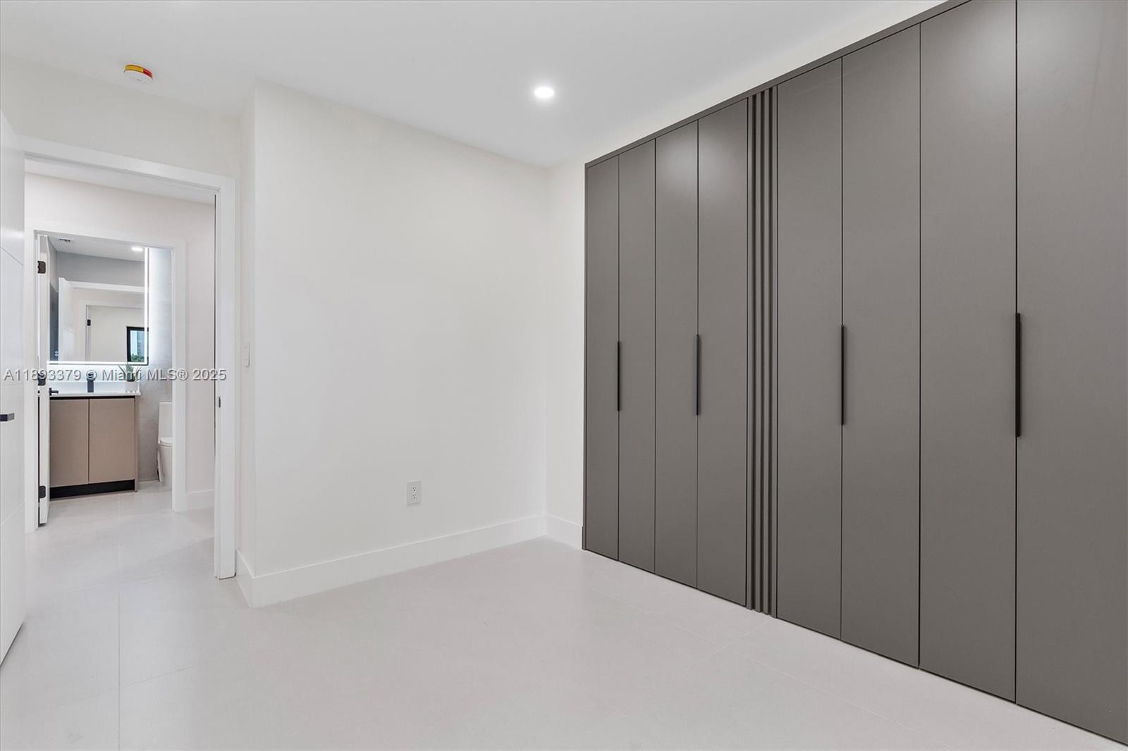 1ST ADDN TO BIRD SOUTH - Residential
