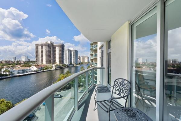 OCEANVIEW BUILDING A COND - Residential