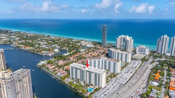 OCEANVIEW BUILDING A COND - Residential