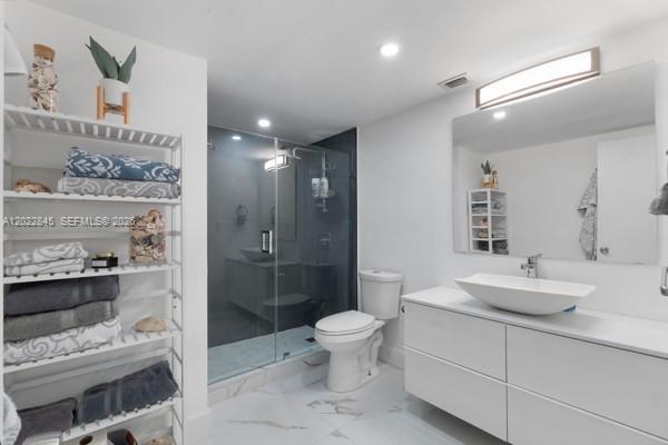 OCEANVIEW BUILDING A COND - Residential