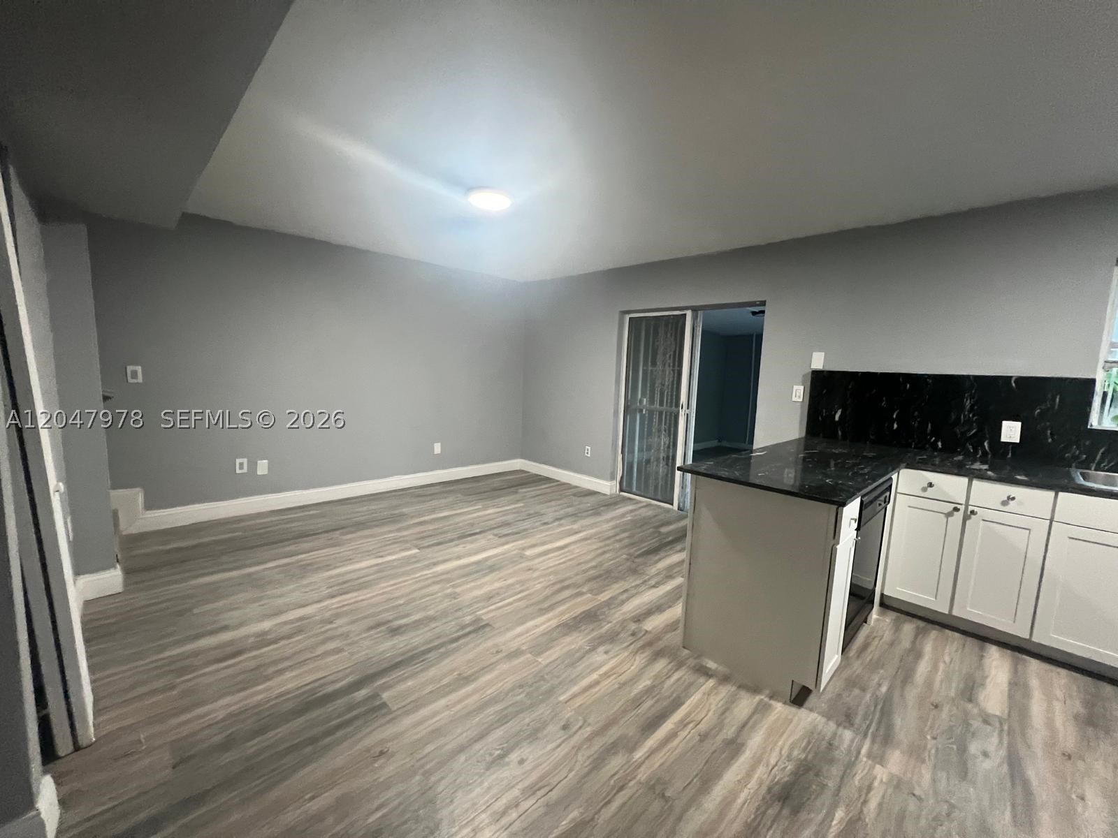 451 NE 136th St I-101