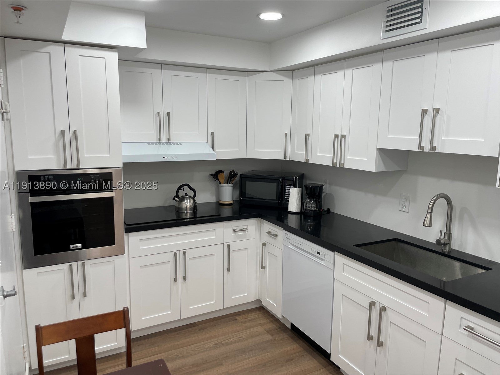 3801 S Ocean Dr 11T