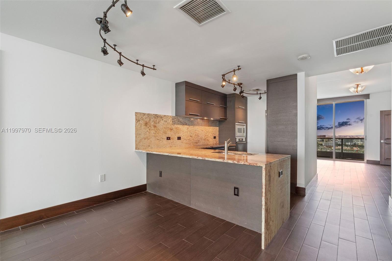 900 BISCAYNE BAY CONDO - Residential