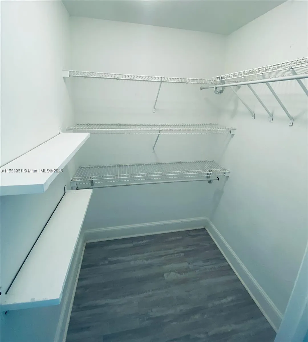 North Miami, Florida 33181, United States, 2 Bedrooms Bedrooms, ,2 BathroomsBathrooms,Residential,Active,77139