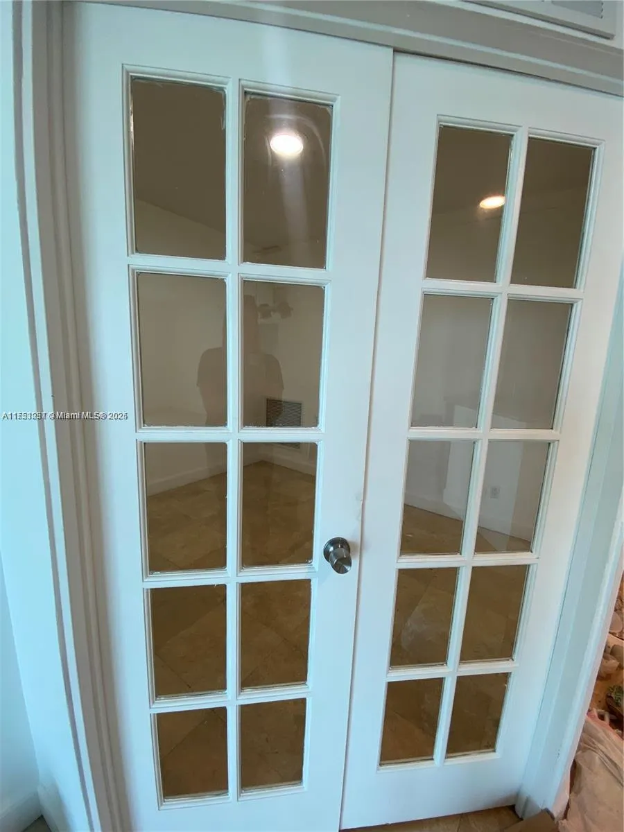 North Miami, Florida 33181, United States, 2 Bedrooms Bedrooms, ,2 BathroomsBathrooms,Residential,Active,77139