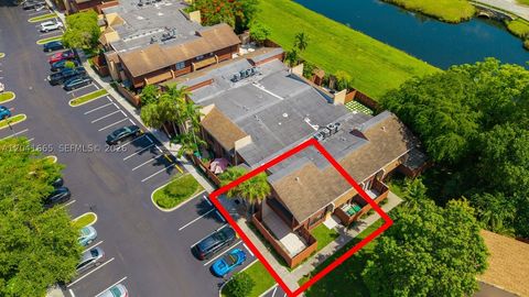 Tiny photo for 6231 SW 116th Pl #G, Miami, FL 33173 (MLS # A12041665)