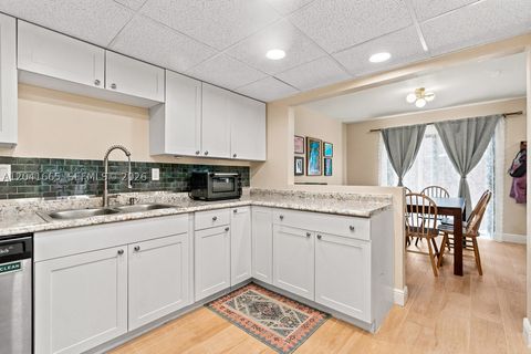 Tiny photo for 6231 SW 116th Pl #G, Miami, FL 33173 (MLS # A12041665)