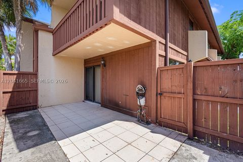 Tiny photo for 6231 SW 116th Pl #G, Miami, FL 33173 (MLS # A12041665)