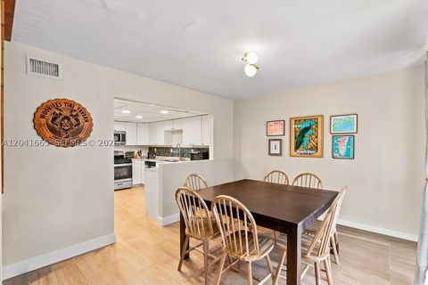 Tiny photo for 6231 SW 116th Pl #G, Miami, FL 33173 (MLS # A12041665)