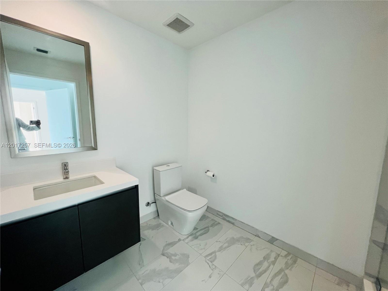 PARAMOUNT MIAMI WORLD CENT - Residential
