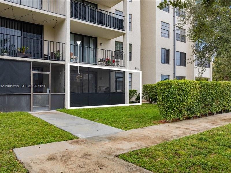 GATE ONE CONDO - Residential