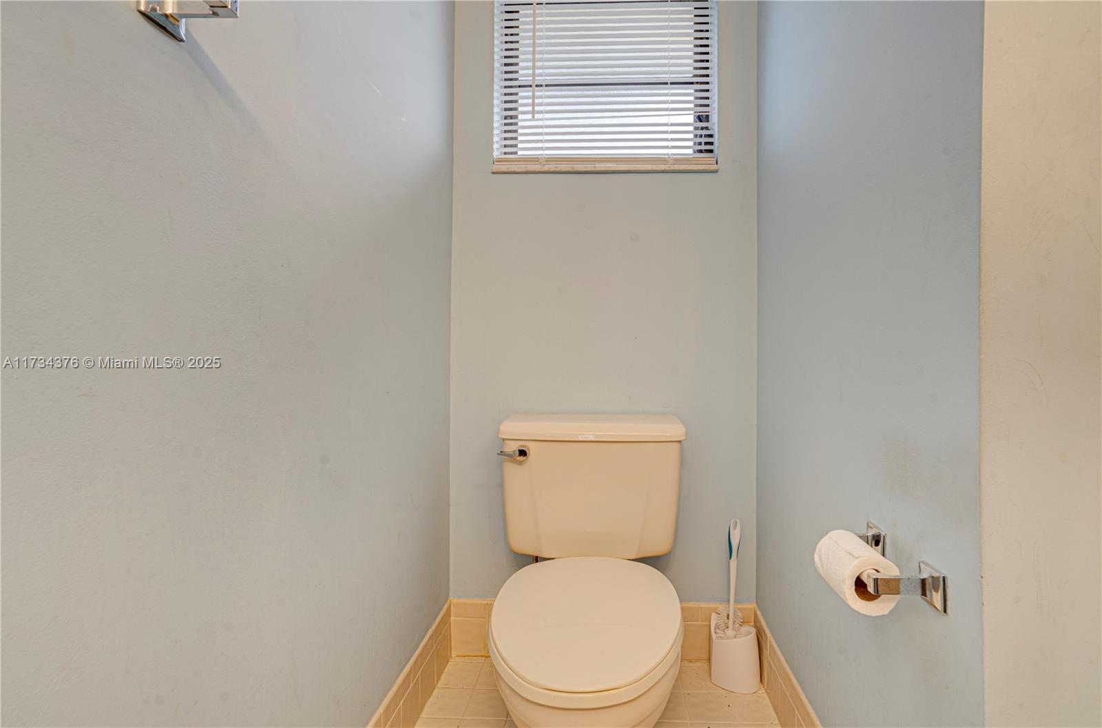 PALM CHASE CONDO - Residential