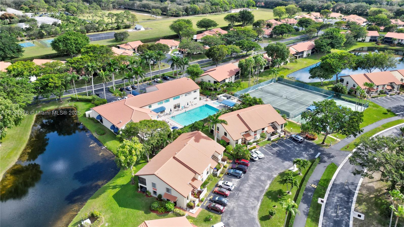 PALM CHASE CONDO - Residential