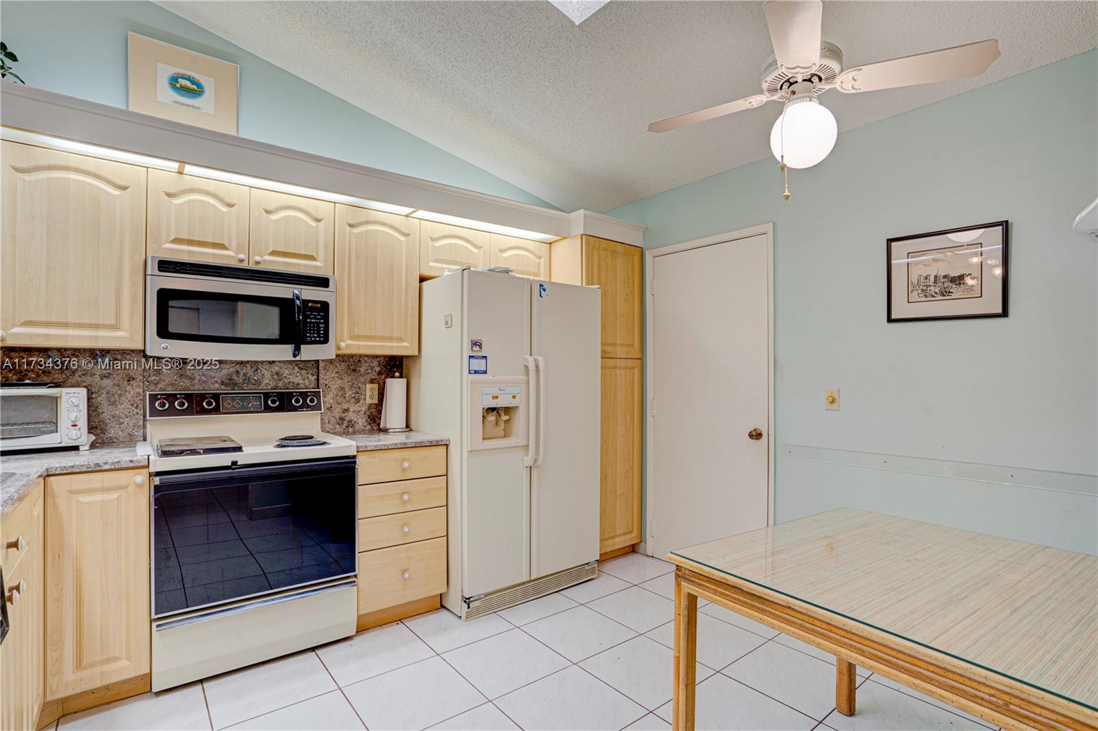 PALM CHASE CONDO - Residential