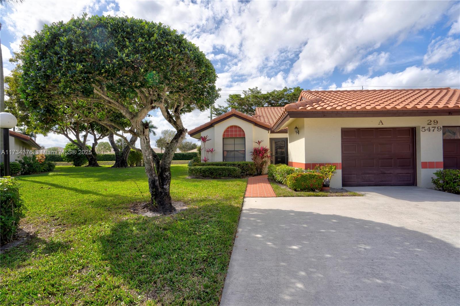 PALM CHASE CONDO - Residential