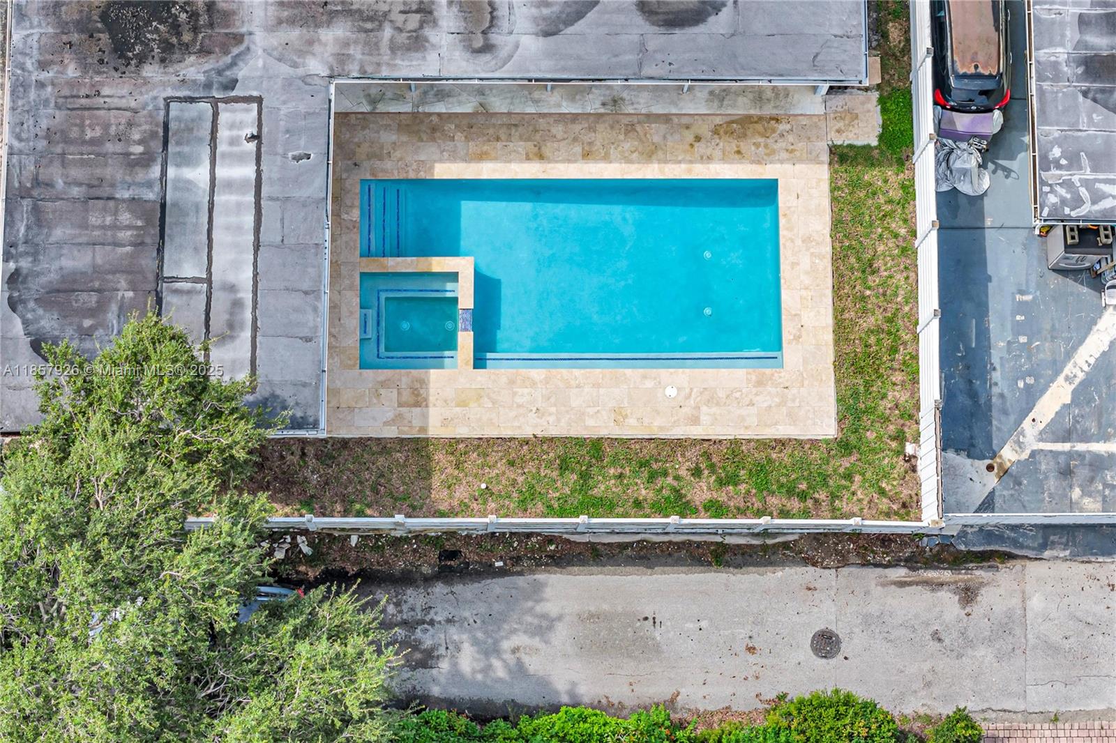 HOLLYWOOD HILLS AMEN PLAT - Residential Lease