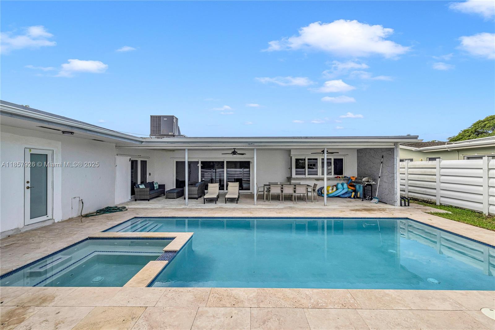 HOLLYWOOD HILLS AMEN PLAT - Residential Lease