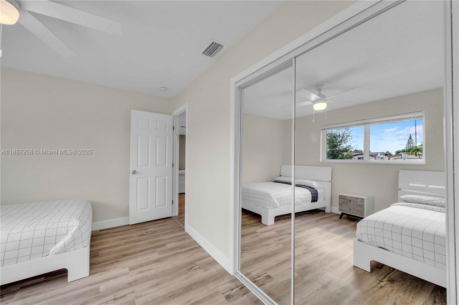 HOLLYWOOD HILLS AMEN PLAT - Residential Lease