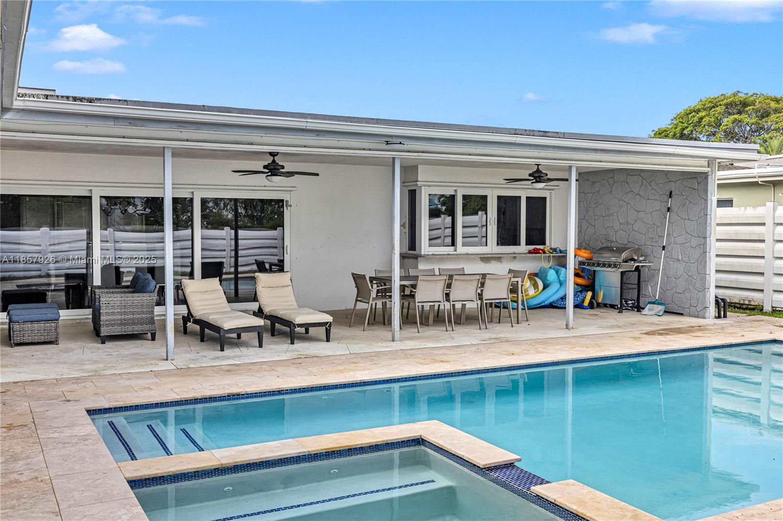 HOLLYWOOD HILLS AMEN PLAT - Residential Lease