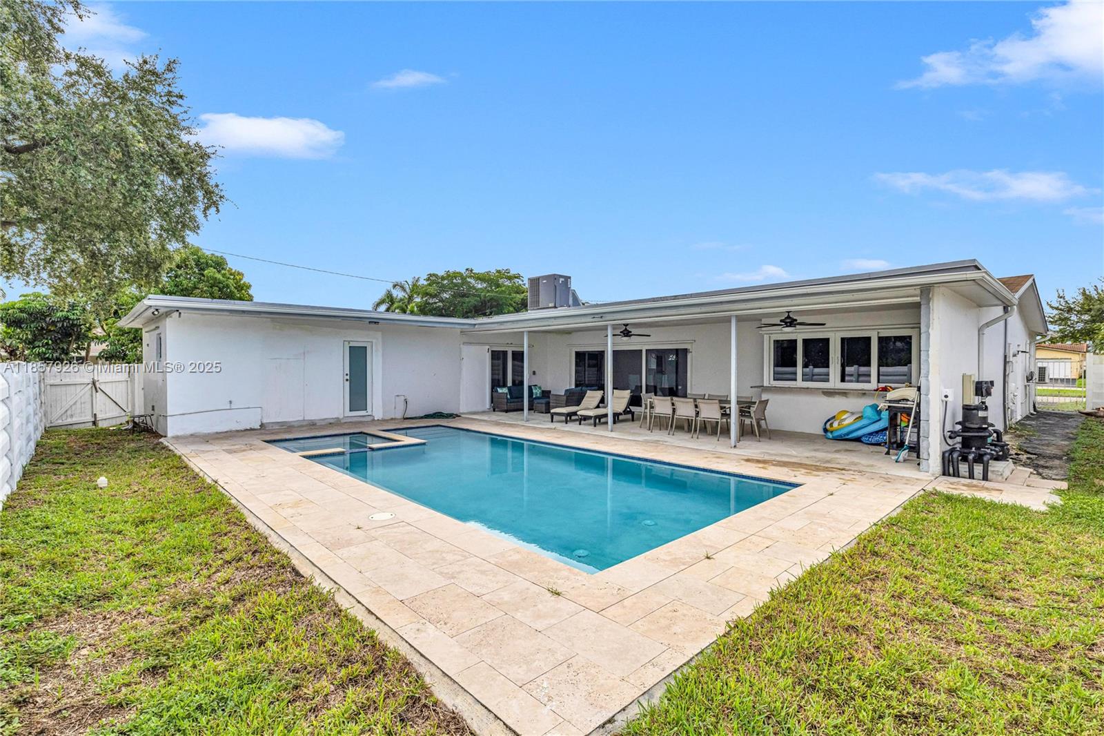 HOLLYWOOD HILLS AMEN PLAT - Residential Lease